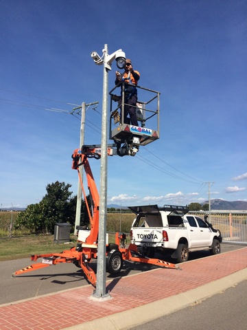 Camera Maintenance - CCTV system installation in Hyde Park Castletown, QLD